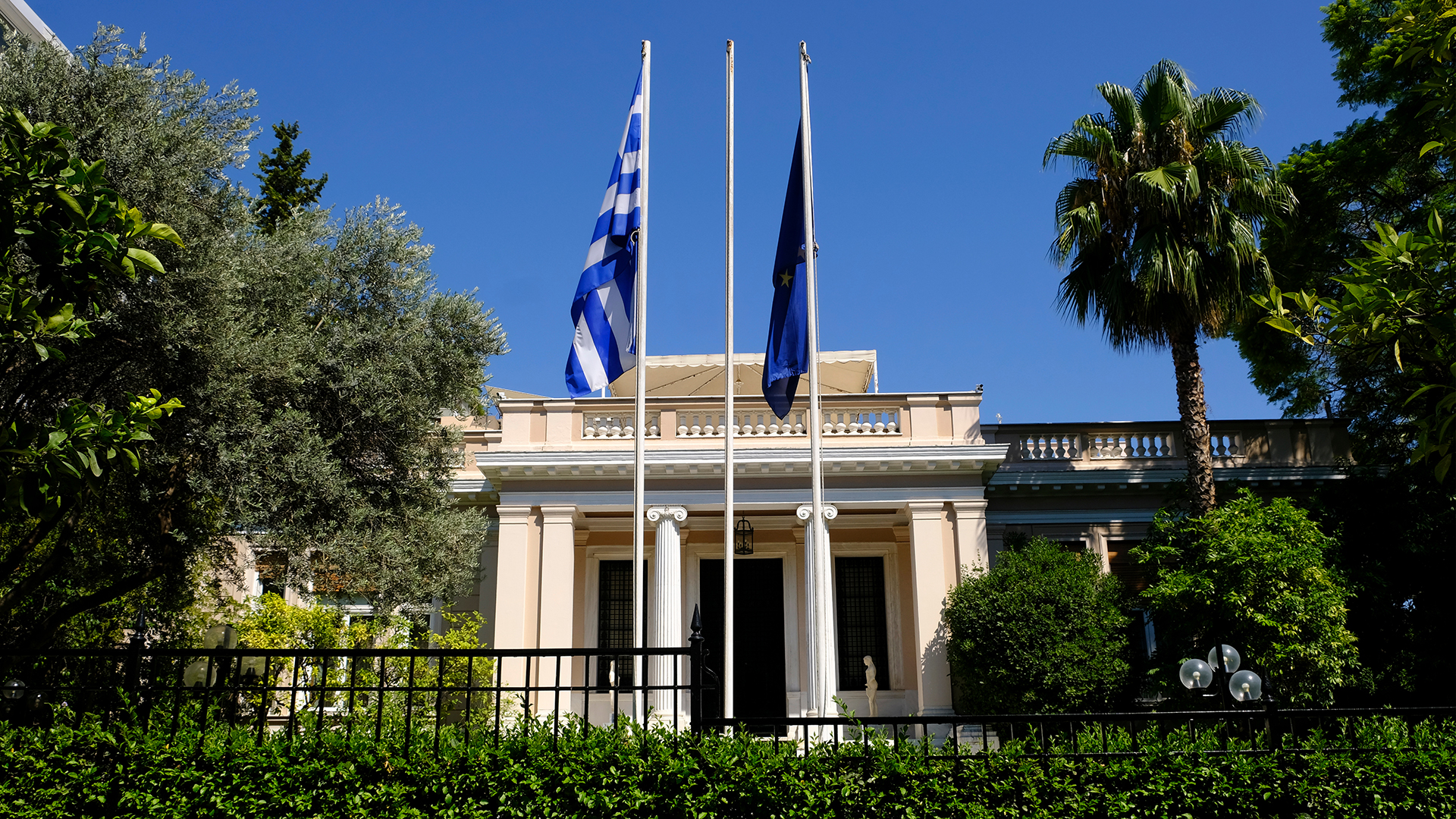 Θεωρείο:-Το-κλίμα-στα-αποδυτήρια