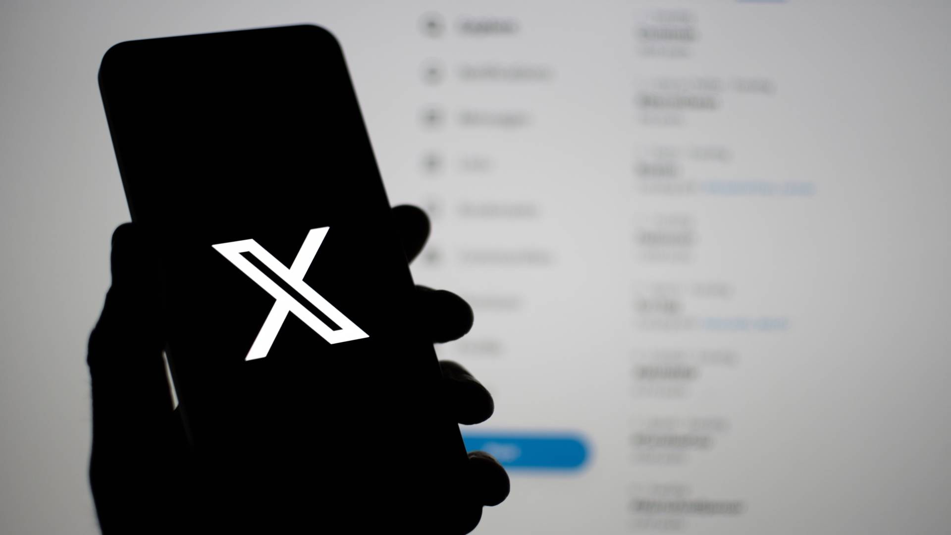 Διακίνηση-παιδικής-πορνογραφίας-μέσω-«Χ»-–-Σπαρακτική-έκκληση-θύματος-στον-Μασκ