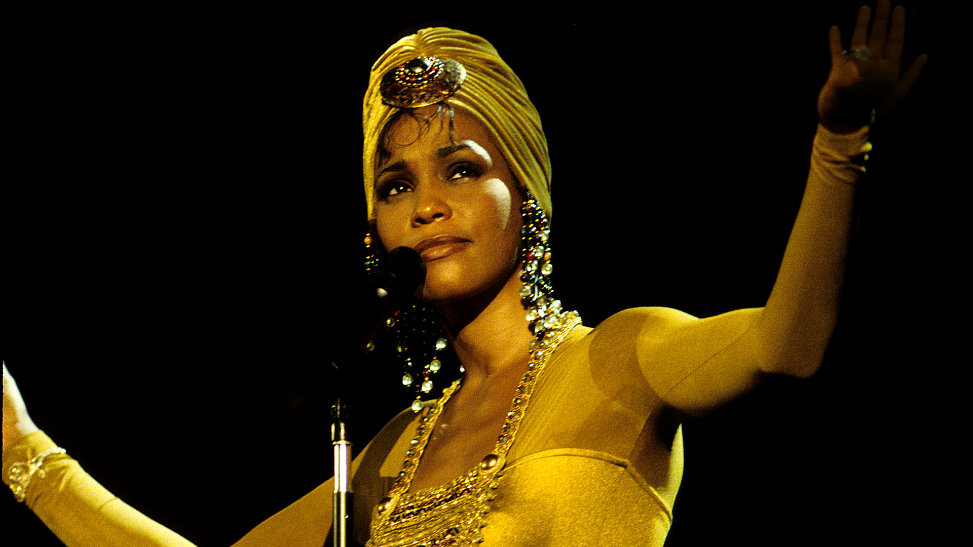 «Κανείς-δεν-μπορούσε-να-προστατεύσει-τη-Γουίτνεϊ-Χιούστον-από-τον-εαυτό-της»