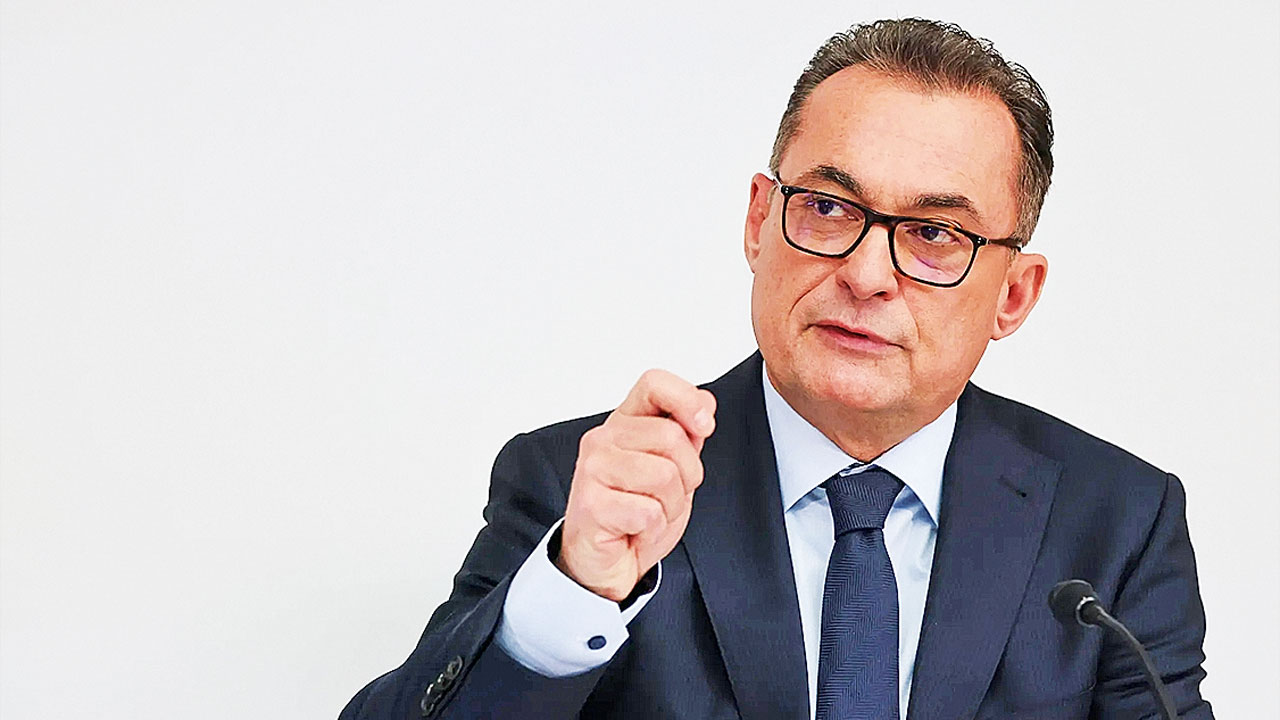 Στο-πλευρό-της-fed-όλοι-οι-κεντρικοί-τραπεζίτες