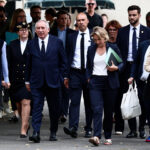 Η-Γαλλία-στο-χείλος-της-πολιτικής-και-οικονομικής-κρίσης