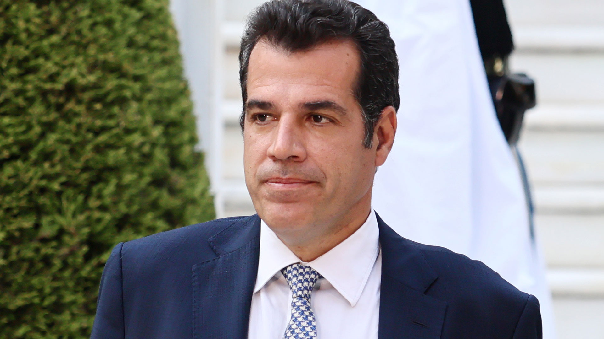 Θάνος-Πλεύρης:-Λαθροράμπο