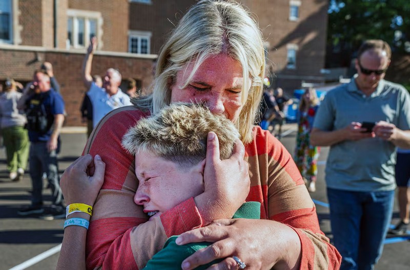 Μινεάπολη:-Το-fbi-ερευνά-ως-επίθεση-μίσους-εναντίον-των-Καθολικών-την-αιματοχυσία-στο-σχολείο