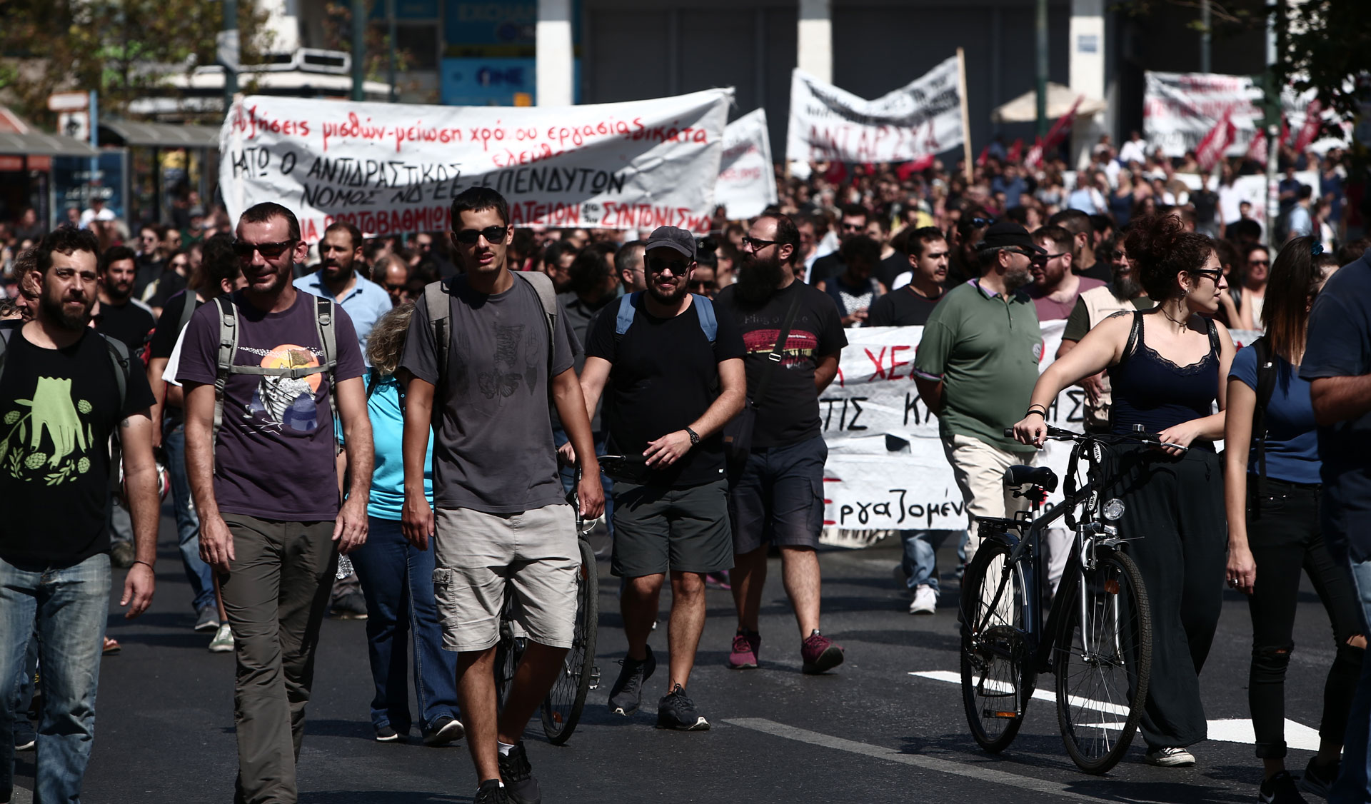 Απεργία-ΑΔΕΔΥ:-Ποιοι-συμμετέχουν-Πού-θα-γίνουν-οι-συγκεντρώσεις