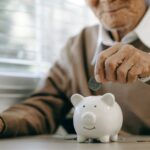 «1-στους-5-Ευρωπαίους-θα-καταλήξουν-με-συντάξεις-φτώχειας»-–-Η-«βόμβα»-στα-χέρια-της-ΕΕ.