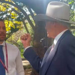 Αυστραλία:-Βουλευτής-απείλησε-να-γρονθοκοπήσει-δημοσιογράφο-σε-συνέντευξη-Τύπου