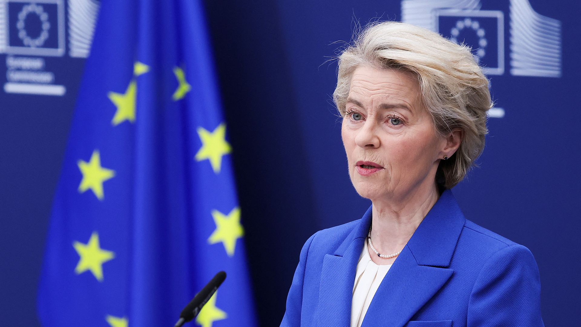 Ούρσουλα-φον-ντερ-Λάιεν:-Ξεκινά-περιοδεία-σε-κράτη-«πρώτης-γραμμής»