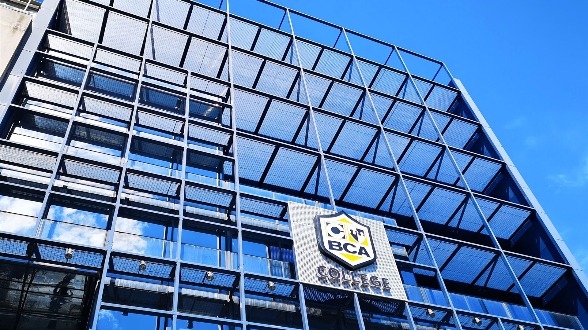 Χαρτοφυλάκιο-αξίας-800-εκατ.-ο-βασικός-στόχος-της-trastor