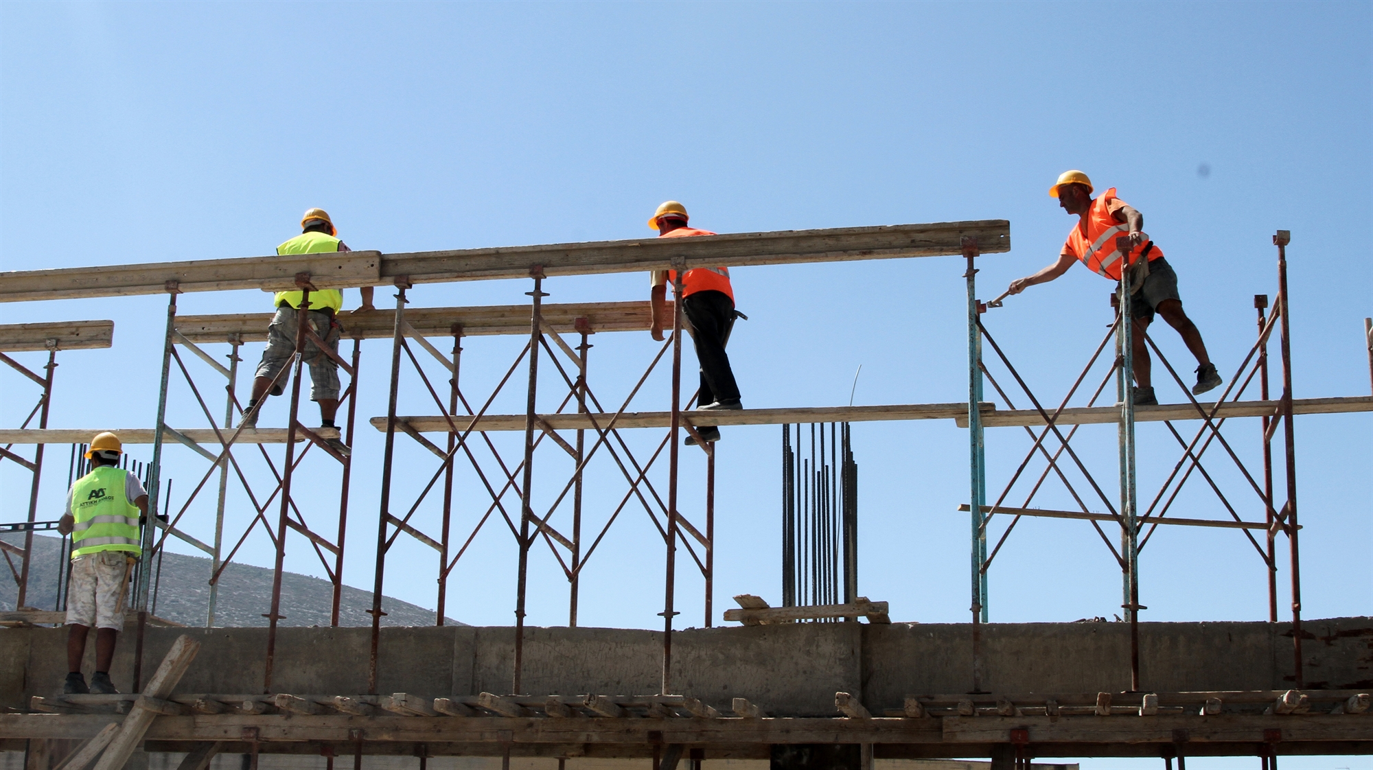 Μικρή-αύξηση-της-οικοδομικής-δραστηριότητας