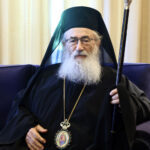 Αρχιεπίσκοπος-Δαμιανός:-Έκκληση-για-φάρμακα-και-τρόφιμα-–-«Είμαστε-ελεύθεροι-πολιορκημένοι»