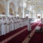 Ο-εμίρης-του-Κατάρ-παρών-στην-κηδεία-των-μελών-της-Χαμάς-στην-Ντόχα