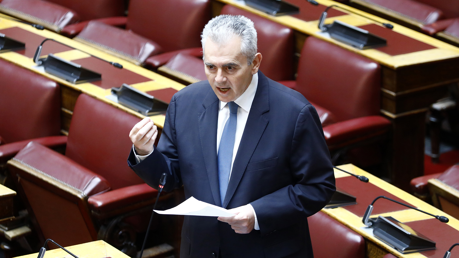 ΝΔ:-Ο-Μάξιμος-Χαρακόπουλος-νέος-γραμματέας-της-ΚΟ.