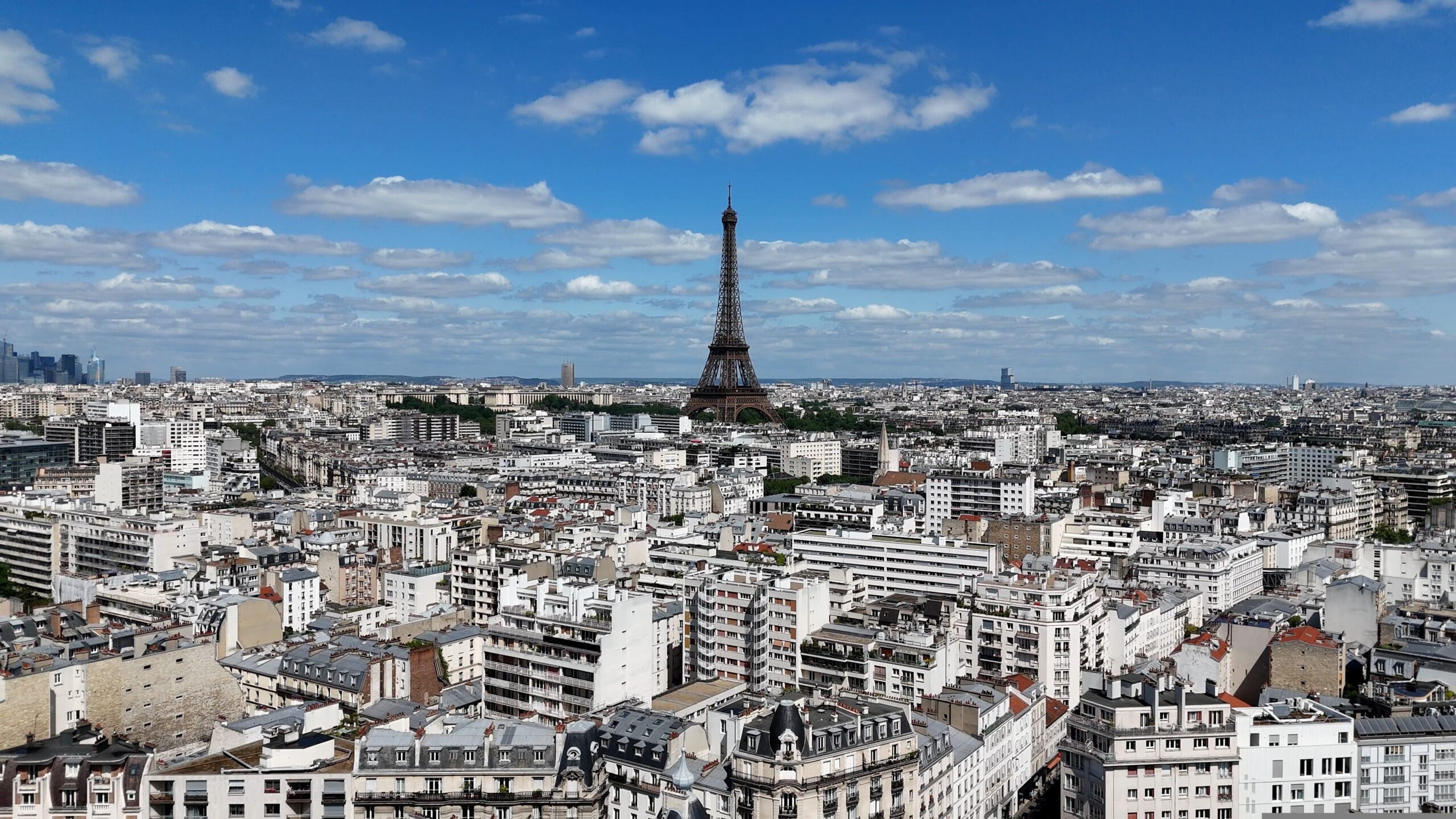 Η-Γαλλία-κάλεσε-τον-Ρώσο-πρεσβευτή-για-το-περιστατικό-με-drone-στην-Πολωνία