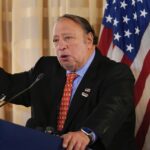 Τζον-Κατσιματίδης-στην-«Κ»:-«Ας-φροντίσουμε-να-παραμείνουμε-πολιτισμένοι»