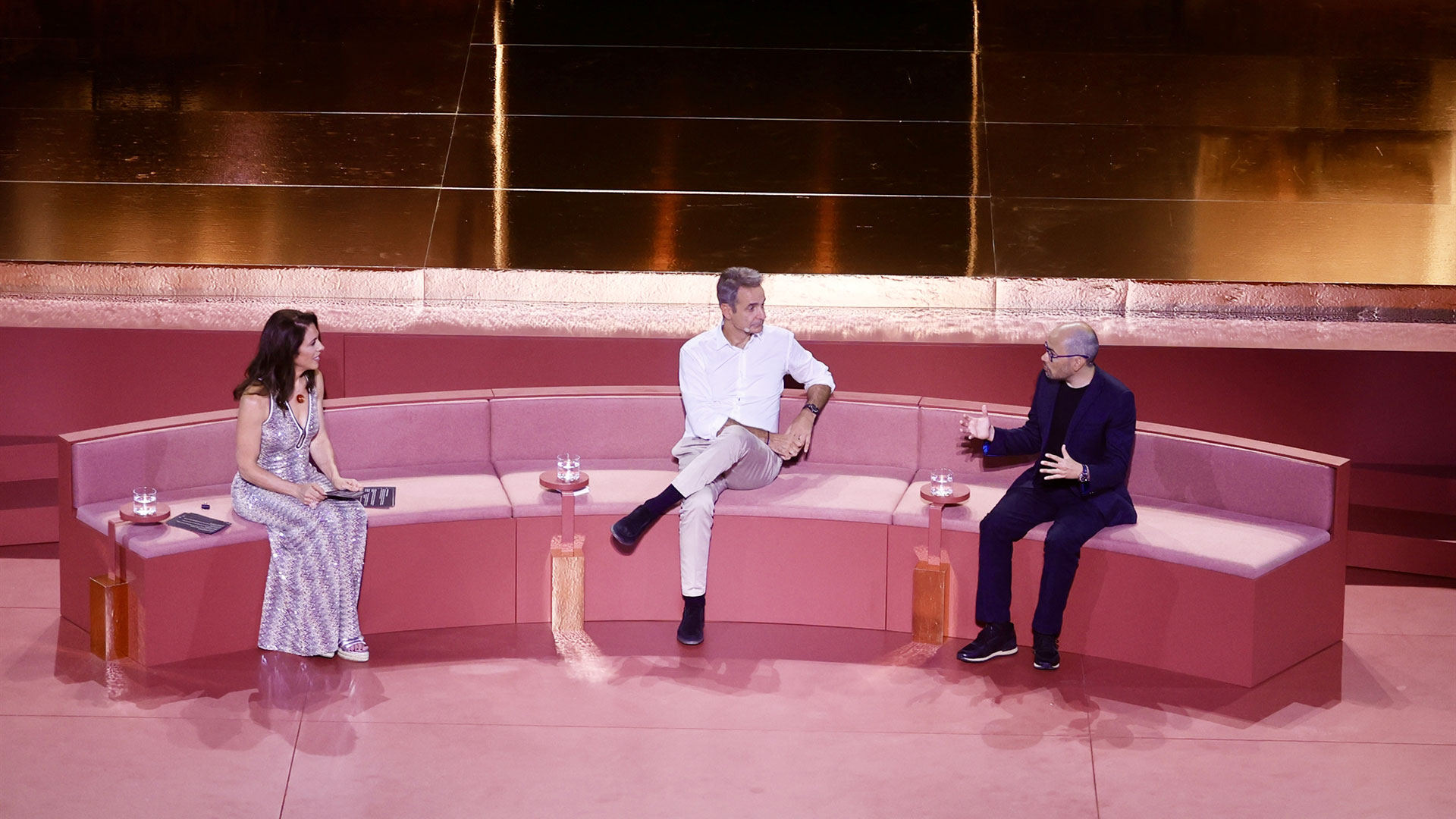 Ευκαιρίες-και-προκλήσεις-στην-εποχή-της-ΑΙ