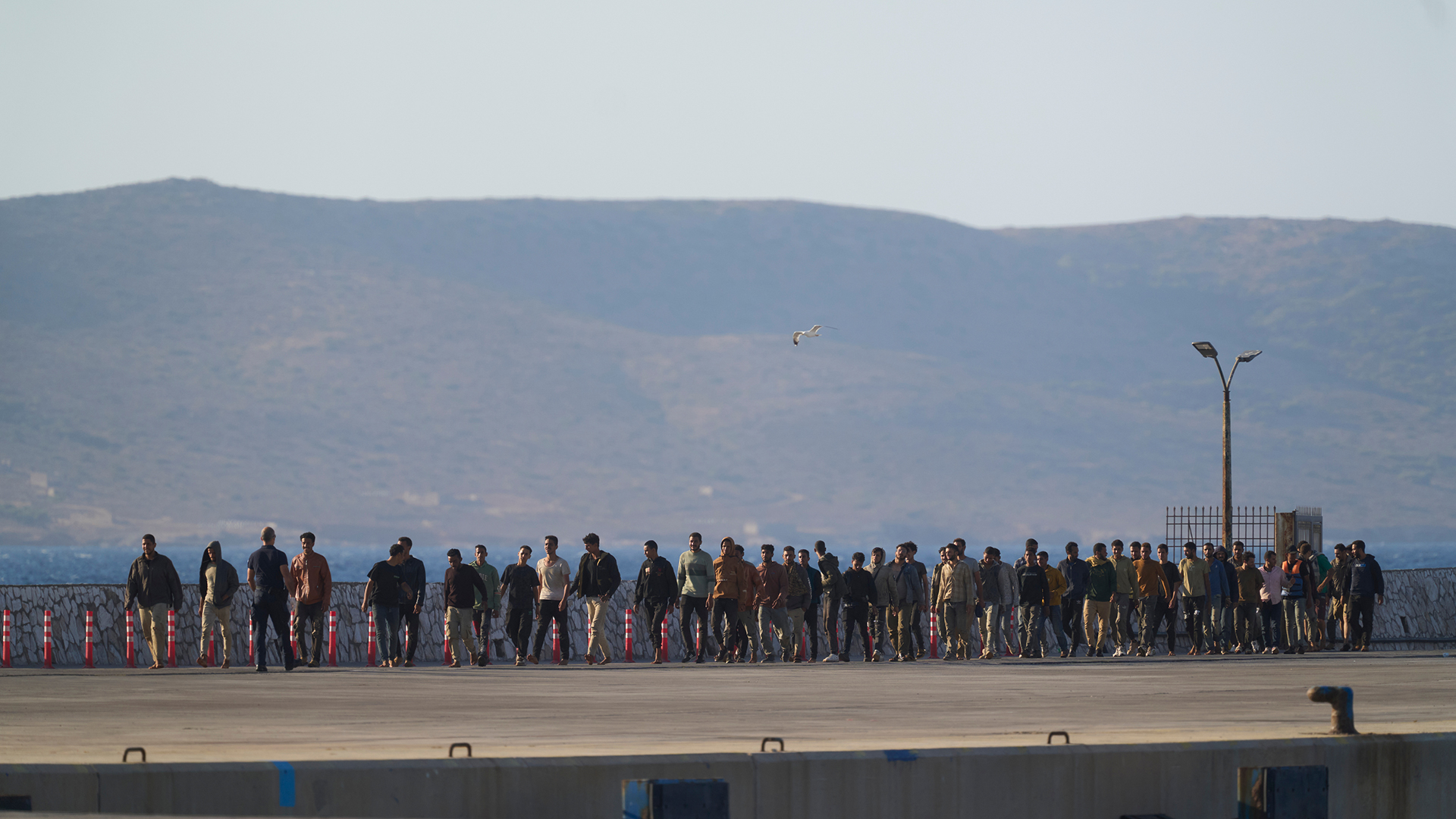 Μεταναστευτικό:-Αυξάνονται-οι-ροές-–-Περισσότεροι-από-570-μετανάστες-στην-Γαύδο-σε-ένα-24ωρο