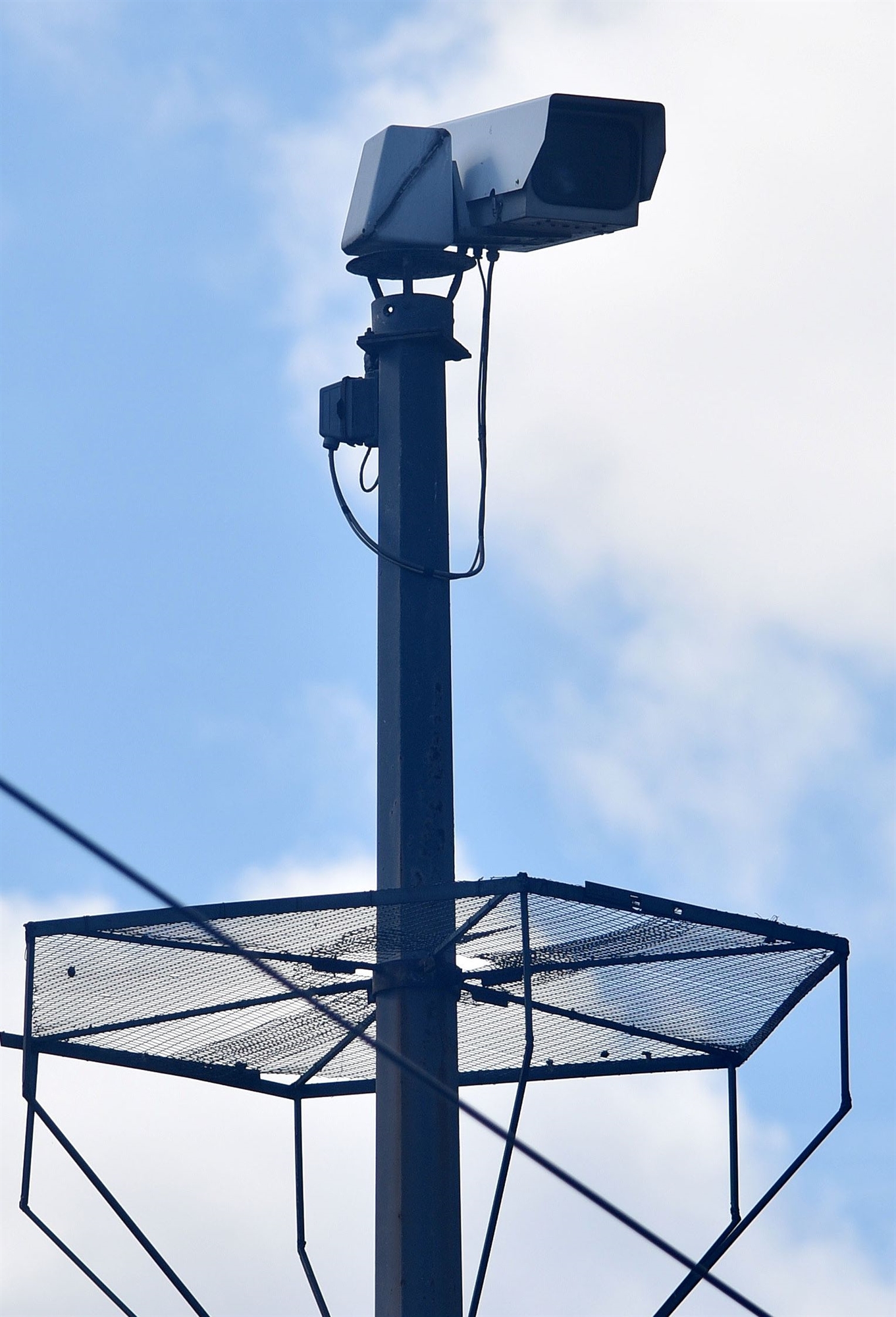 Και-όμως,-υπάρχουν-ειδήσεις-τον-Αύγουστο