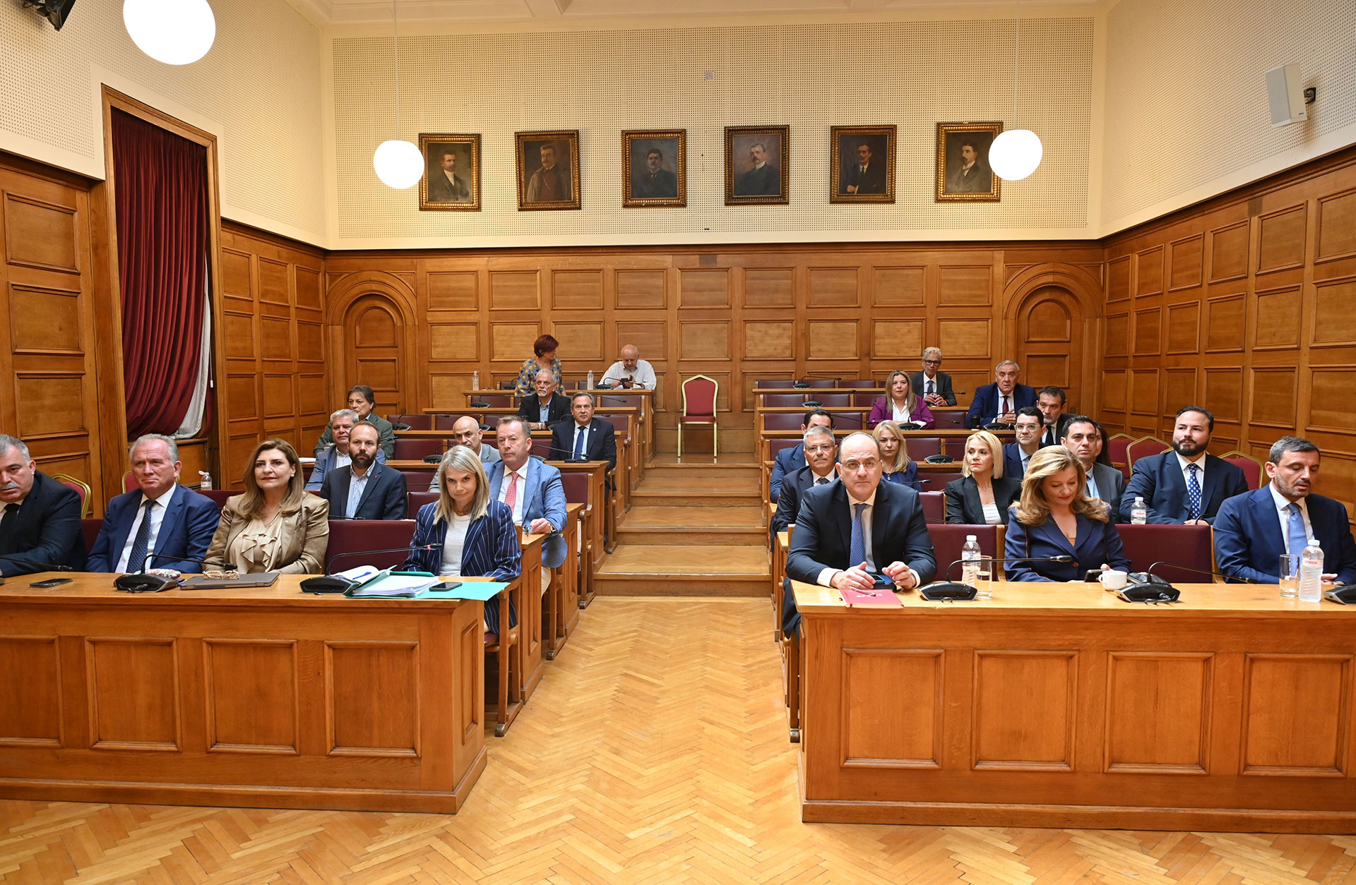 Βουλή:-Εξελέγη-το-προεδρείο-της-Εξεταστικής-για-τον-ΟΠΕΚΕΠΕ