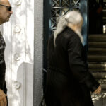 Καλάβρυτα:-Ο-ηγούμενος-και-το-εμπόριο-εικόνων