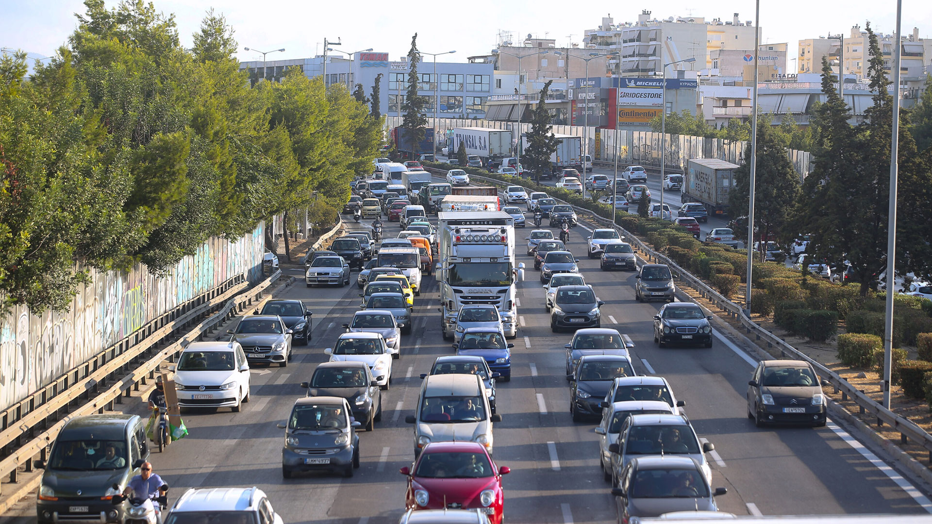 Κίνηση-στους-δρόμους:-Δύσκολα-και-σήμερα-στην-Αττική-–-Στο-«κόκκινο»-ξανά-ο-Κηφισός-(χάρτης)