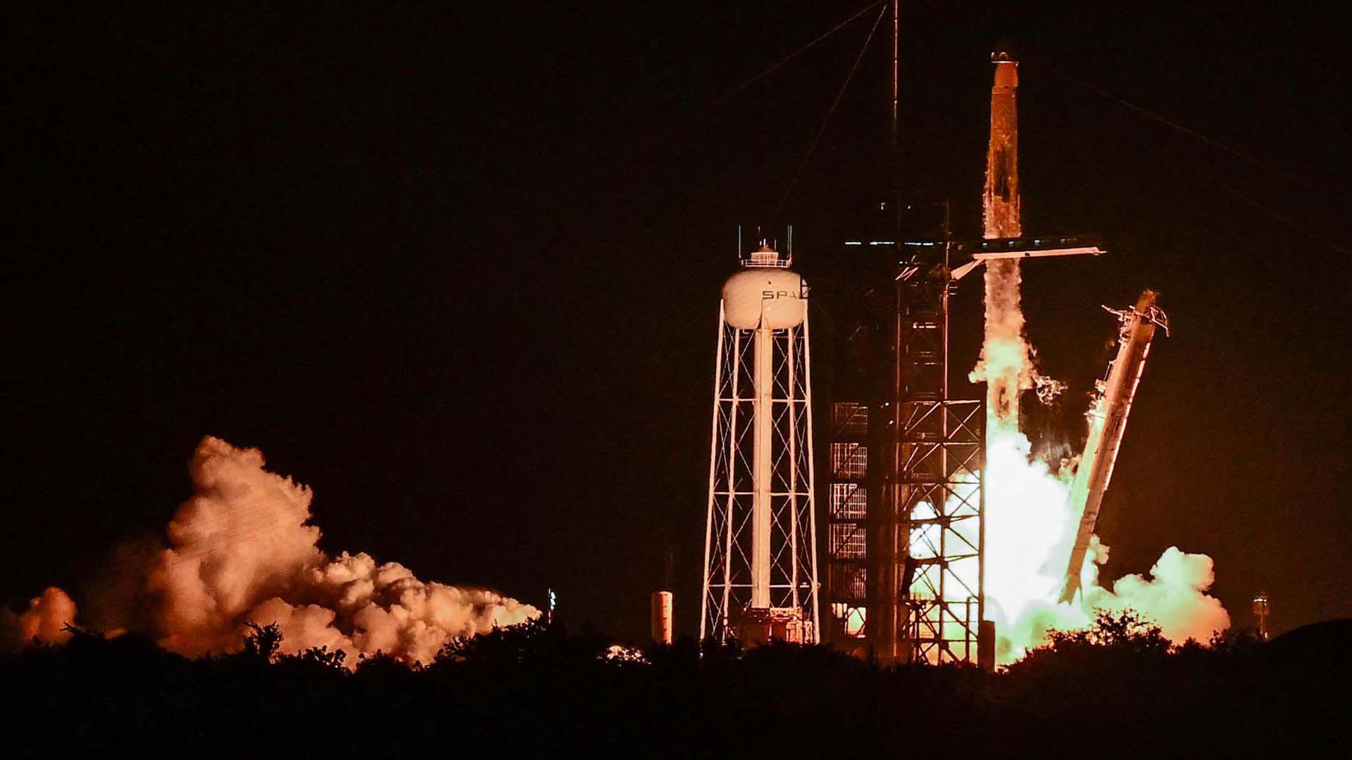 Η-Πολωνία-έστειλε-τον-πρώτο-της-αστροναύτη-στον-ΔΔΣ