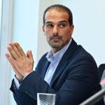 «Τέρμα-το-τσιγάρο»:-Η-ανάρτηση-Σακελλαρίδη-μετά-την-περιπέτεια-της-υγείας-του