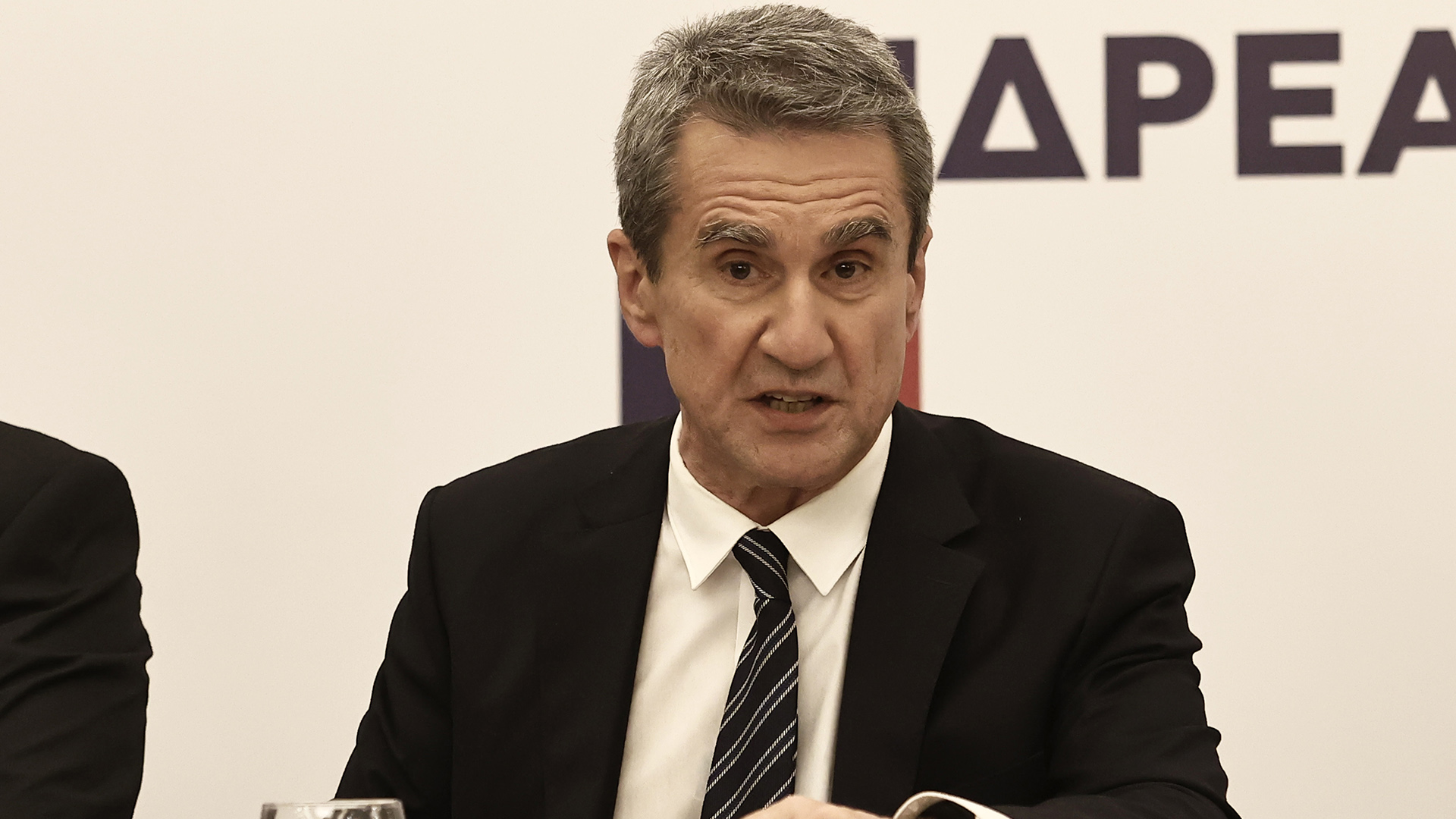 Λοβέρδος:-Γιατί-πήγα-στη-ΝΔ.-–-«Ο-Ανδρουλάκης-δεν-είναι-εναλλακτική,-έχει-κριθεί-επανειλημμένως»