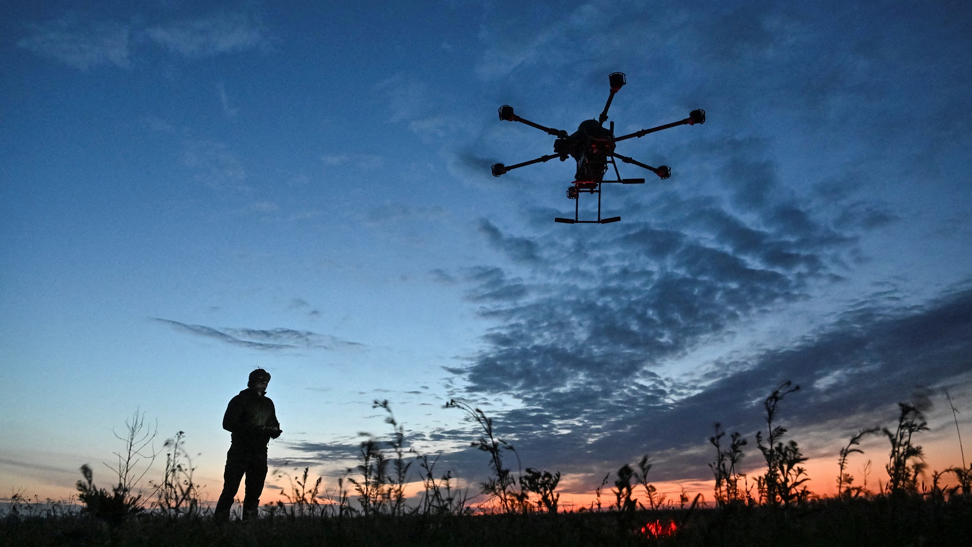 ft:-Η-ΕΕ.-στοχεύει-σε-«τείχος-από-drones»-και-παίρνει…-μαθήματα-από-το-Κίεβο