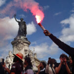 Γαλλία:-Σε-απεργιακό-κλοιό-αύριο-η-χώρα-–-80.000-αστυνομικοί-στους-δρόμους