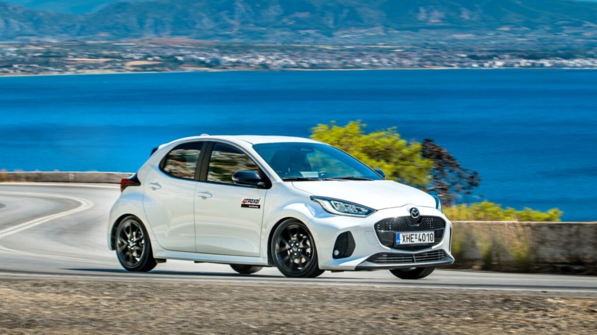 «Δοκιμάζουμε-το-mazda-2-hybrid»