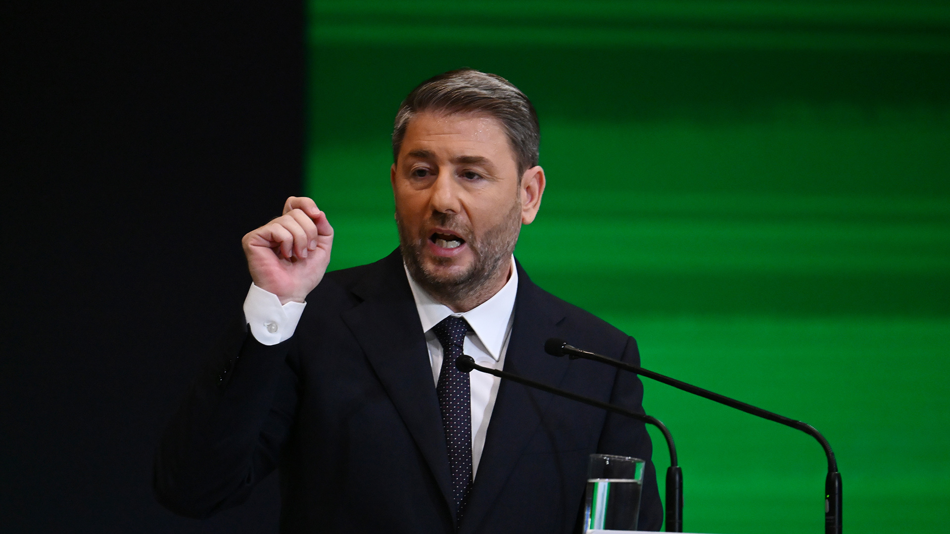 Ανδρουλάκης:-«Ο-λαός-θέλει-πολιτική-αλλαγή,-όχι-στασιμότητα»-–-Το-σχόλιο-για-Λοβέρδο