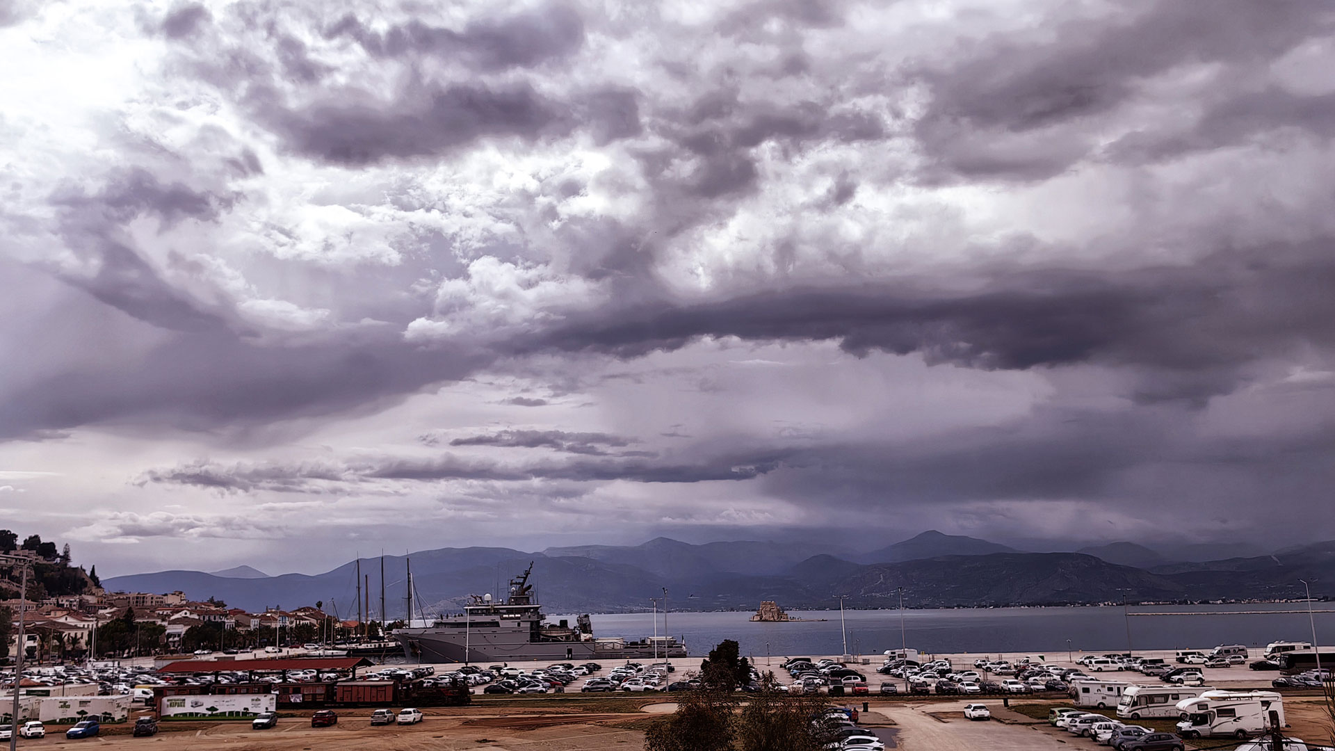 Οι-περιοχές-που-θα-χτυπήσει-η-κακοκαιρία-το-Σαββατοκύριακο-[χάρτης]