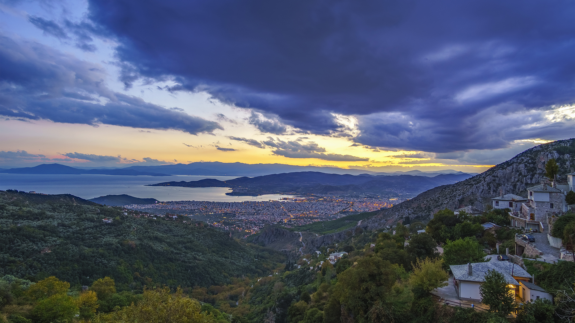 Εντοπίστηκαν-σώοι-οι-Βέλγοι-τουρίστες-στο-Πήλιο-–-Επιχείρηση-της-Πυροσβεστικής