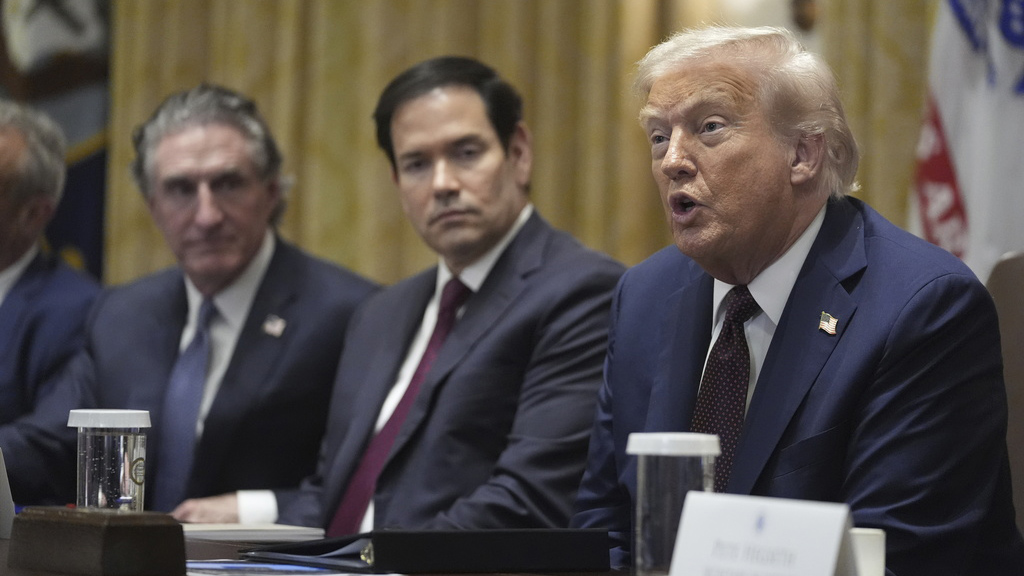 Ο-Τραμπ-αποκάλεσε-το-Σικάγο-«παγκόσμια-πρωτεύουσα-των-φόνων»-–-Τι-ισχύει