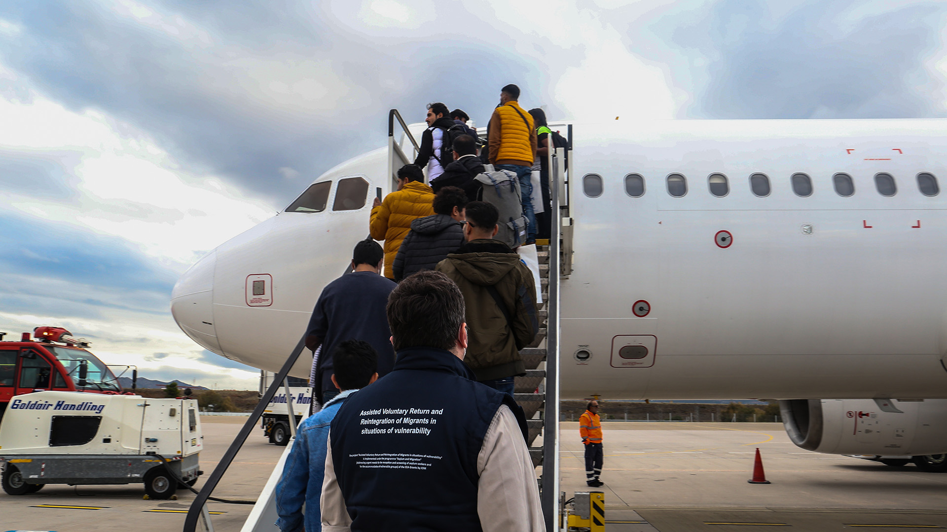 Ενωση-Διοικητικών-Δικαστών:-Αντίθετοι-με-το-ν/σ-για-επιστροφές-μεταναστών