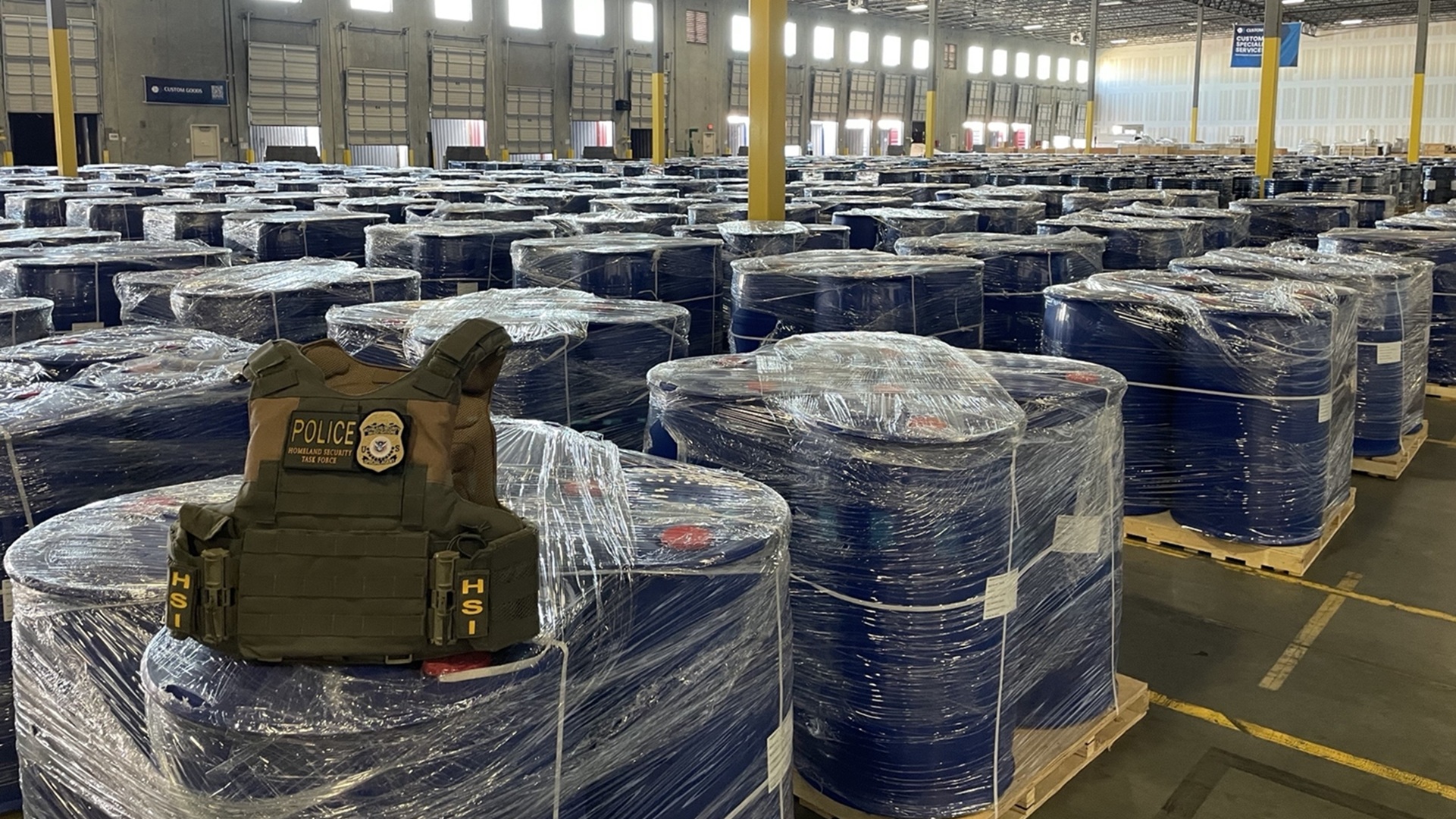 ΗΠΑ:-Κατάσχεση-300-τόνων-χημικών-από-την-Κίνα-προοριζόμενων-για-παραγωγή-ναρκωτικών-στο-Μεξικό