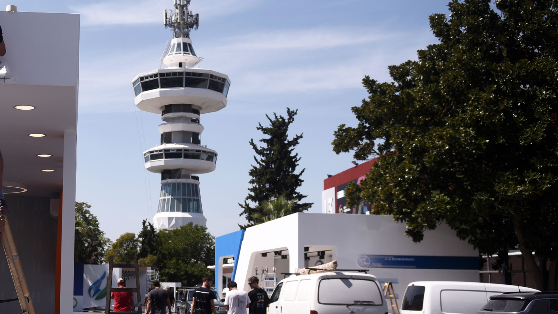 Στο-«κόκκινο»-τα-κόμματα-ενόψει-της-Διεθνούς-Εκθεσης