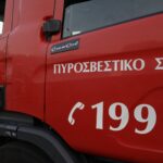 Κολωνός:-Φωτιά-σε-εγκαταλελειμένο-κτίριο-–-Απεγκλωβίστηκε-ένας-άνδρας