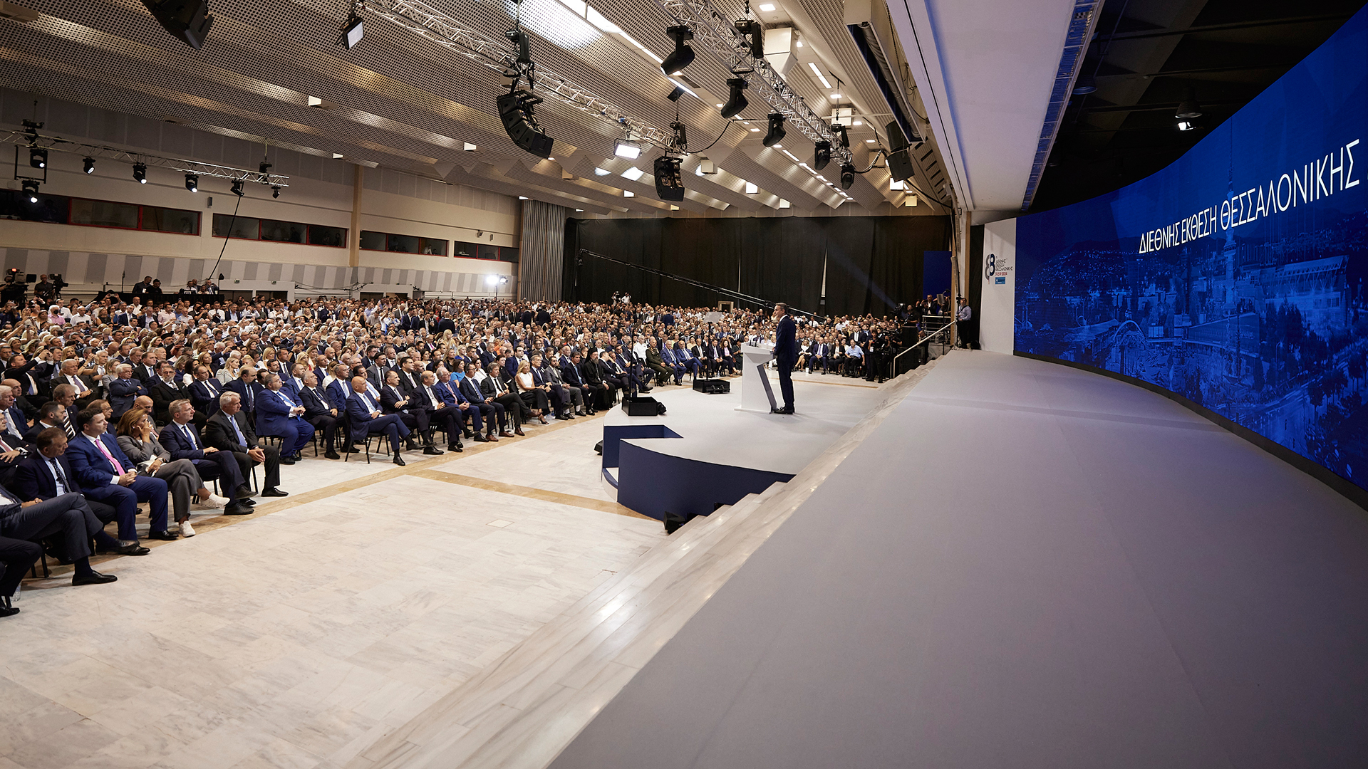 «Ψαλίδι»-στον-ΕΝΦΙΑ-σε-οικισμούς-και-χωριά-–-Μέτρα-ελάφρυνσης-των-οικογενειών