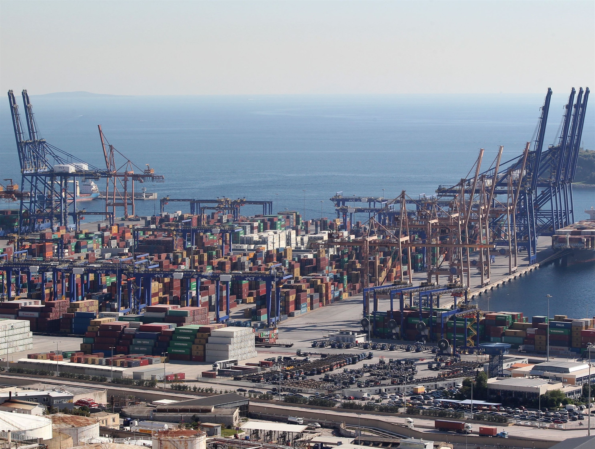 Στα-3,3-δισ.-ευρώ-η-αξία-των-ελληνικών-εξαγωγών-τον-Ιούλιο