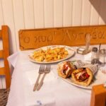 10-συνοικιακά-σουβλατζίδικα-που-αξίζει-κανείς-να-δοκιμάσει-έστω-μια-φορά