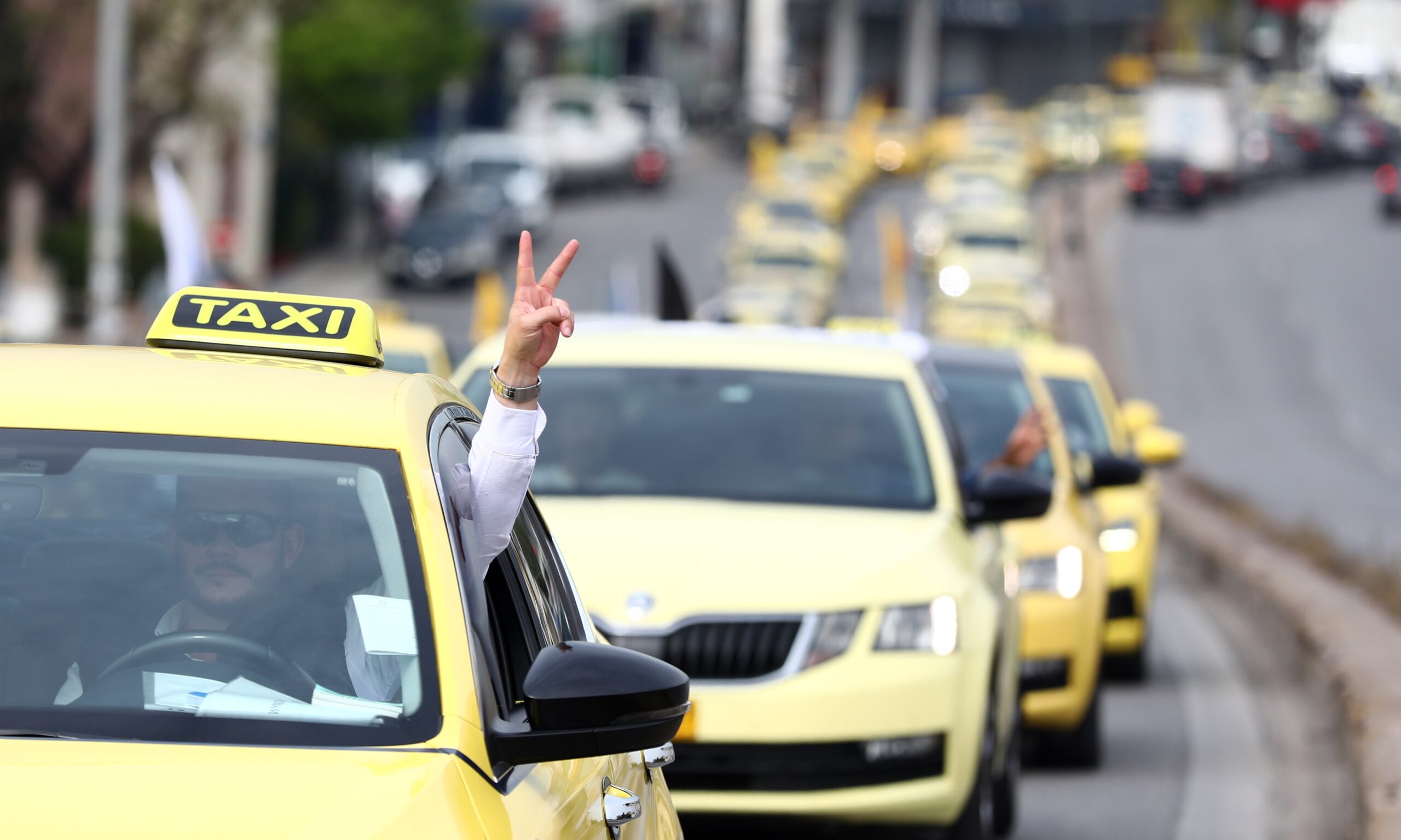 Απεργία:-Χωρίς-ταξί-για-δύο-ημέρες-η-Αθήνα-–-Πότε-τραβούν-χειρόφρενο-οι-οδηγοί