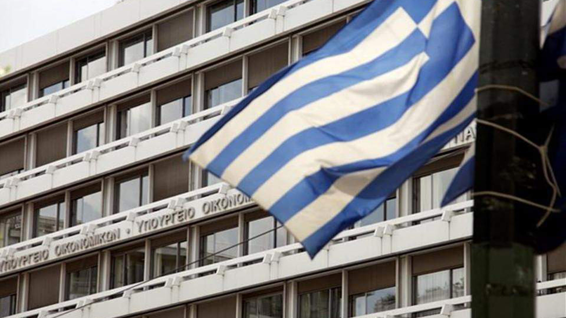Αρθρο-του-Αντώνη-Ζαΐρη-στην-«Κ»:-Κρίσιμες-νησίδες-στην-ελληνική-οικονομία