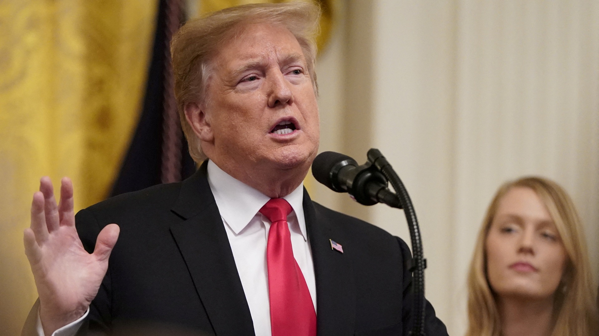 Ο-Τραμπ-θεωρεί-την-ενδοοικογενειακή-βία-«λιγότερο-σοβαρό»-αδίκημα