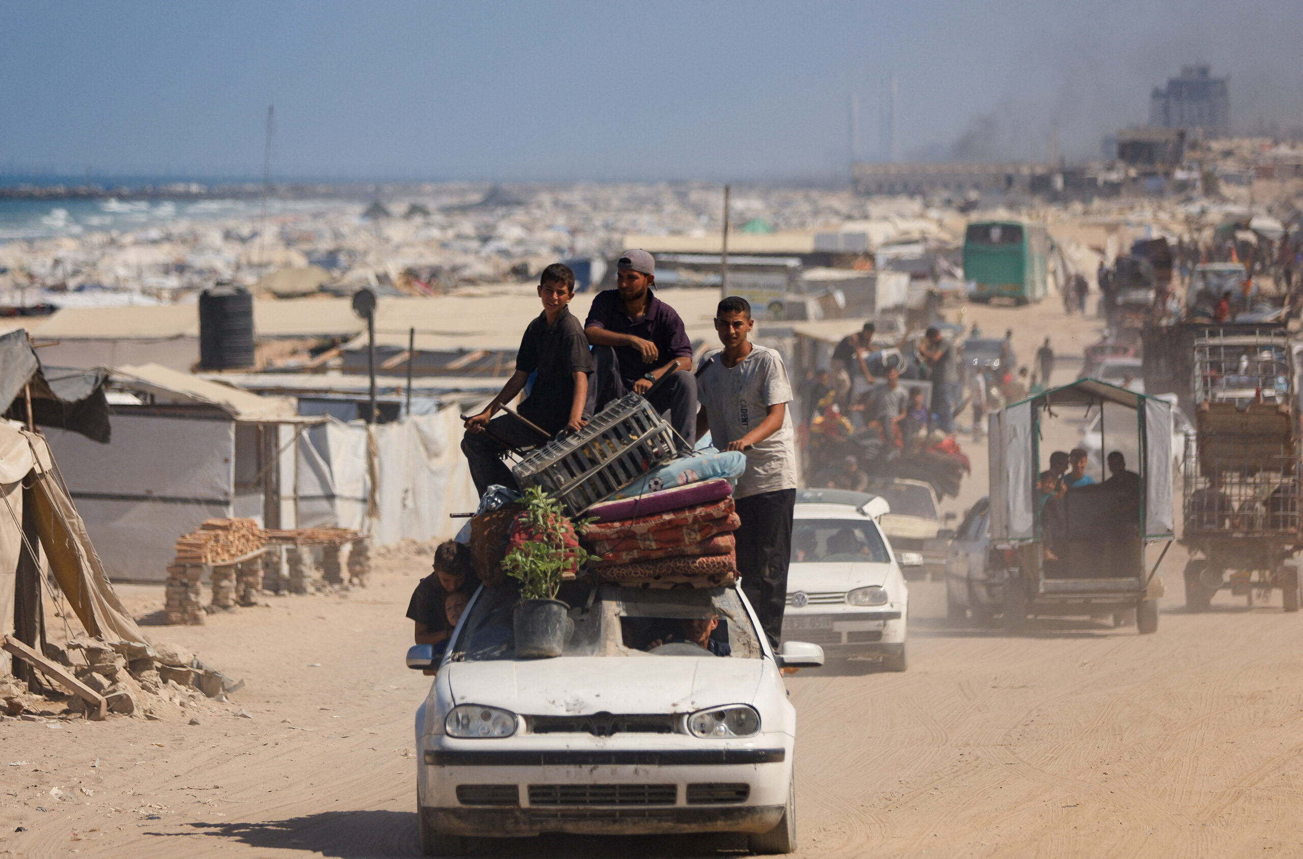 Πόλη-της-Γάζας:-Εντολή-πλήρους-εκκένωσης-από-το-Ισραήλ-–-«Φεύγουμε-ή-μένουμε-και-πεθαίνουμε»