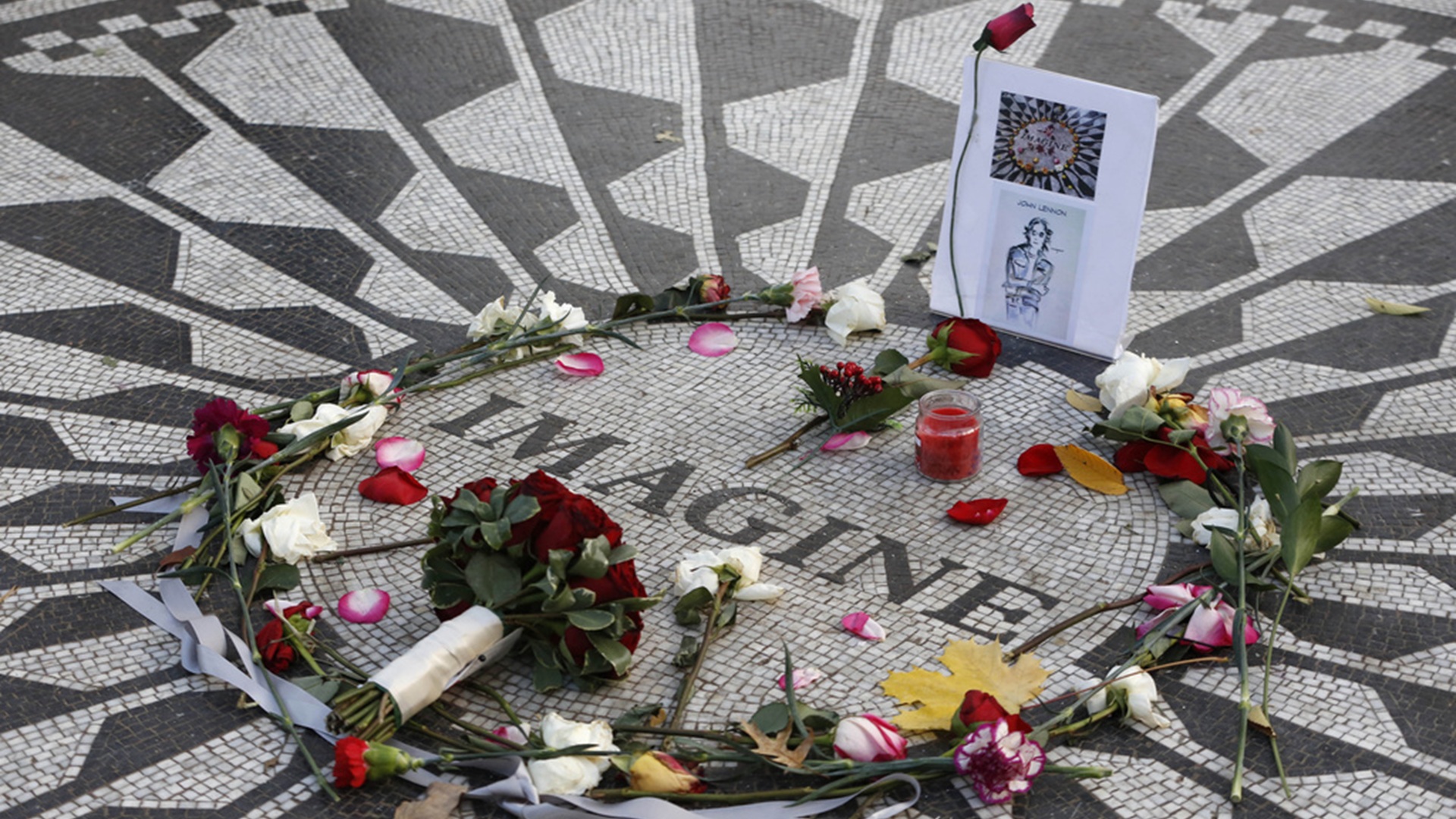 Απορρίφθηκε-για-14η-φορά-η-αίτηση-αποφυλάκισης-του-δολοφόνου-του-Τζον-Λένον