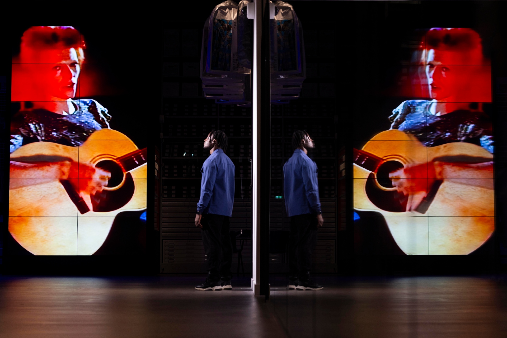 Στο-φως-το-αρχείο-του-Ντέιβιντ-Μπόουι