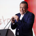 Πυρά-Φάμελλου-κατά-των-κομμάτων-της-Κεντροαριστεράς