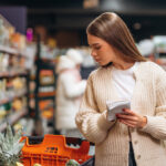 Πότε-κερδίζουν-οι-καταναλωτές-από-τις-μειώσεις-ΦΠΑ