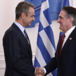 Συνάντηση-Μητσοτάκη-–-Μπέργκαμ:-Μήνυμα-«συνεργασίας»-για-το-αμερικανικό-lng